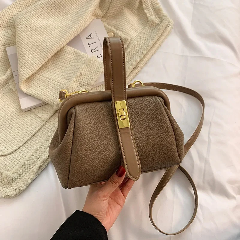 Bolsa Feminina de Couro Alexia - Image 7
