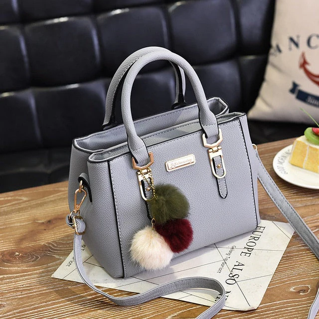 Bolsa Feminina em Couro Nobre - Image 2
