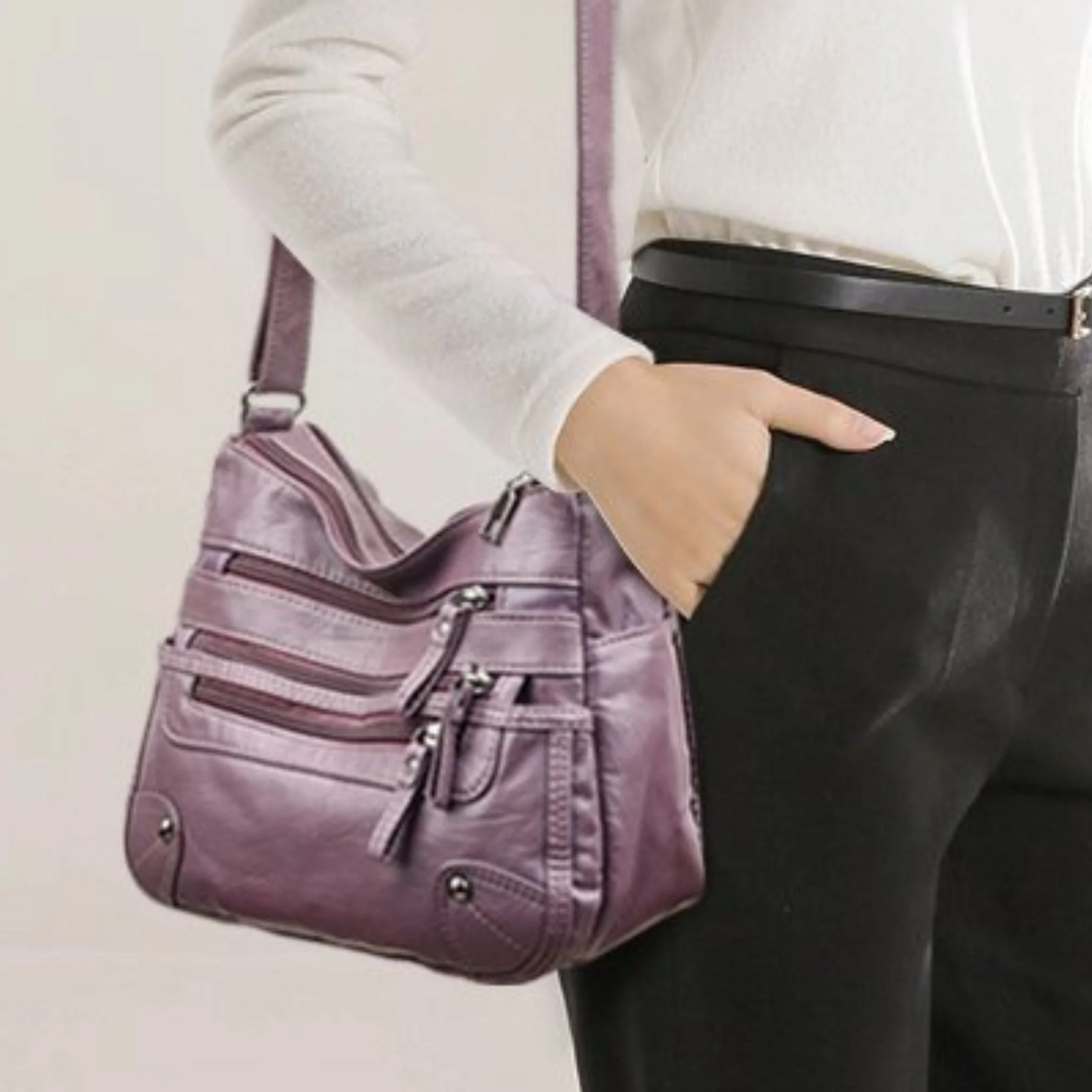 Bolsa Transversal Feminina em Couro - Stephan Ferrera - Image 9