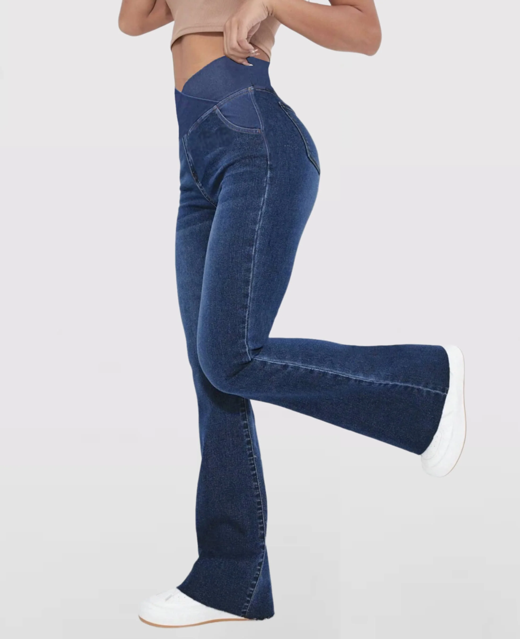 Calça Jeans de Cintura Alta Cruzada - Image 9