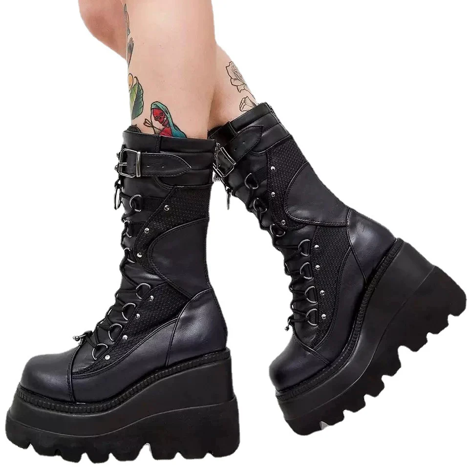 Bota Demonia Plataforma - Image 2