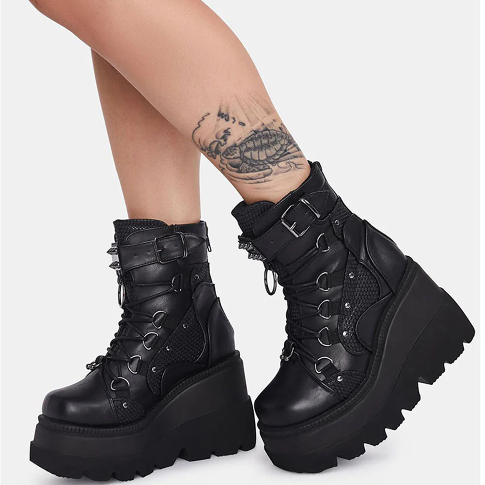 Bota Demonia Plataforma - Image 4