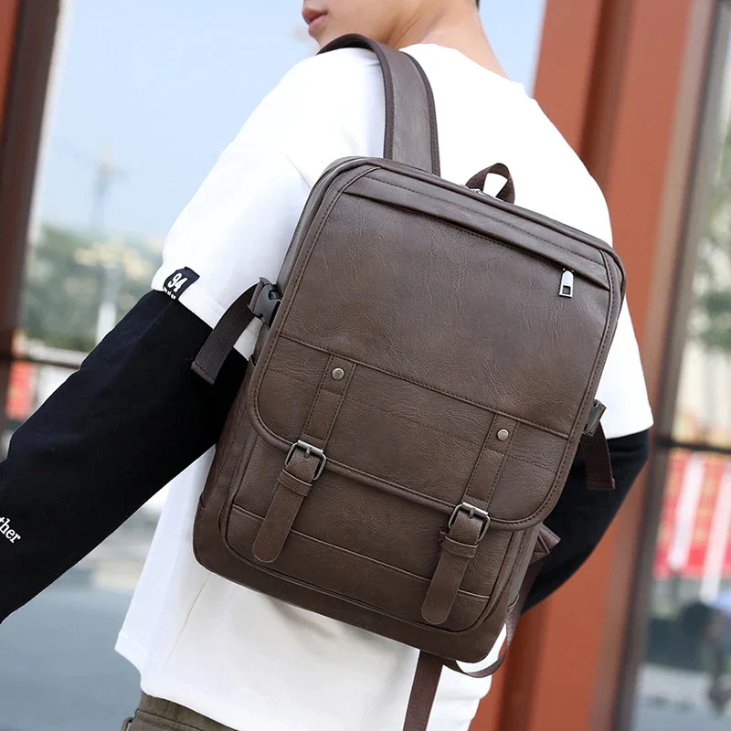 Mochila Couro Masculina Casual - Image 4
