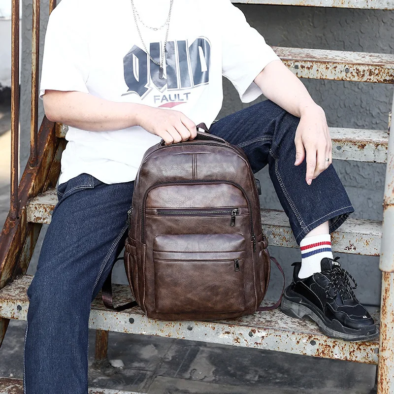 Mochila Executiva em Couro Cargo - Image 7