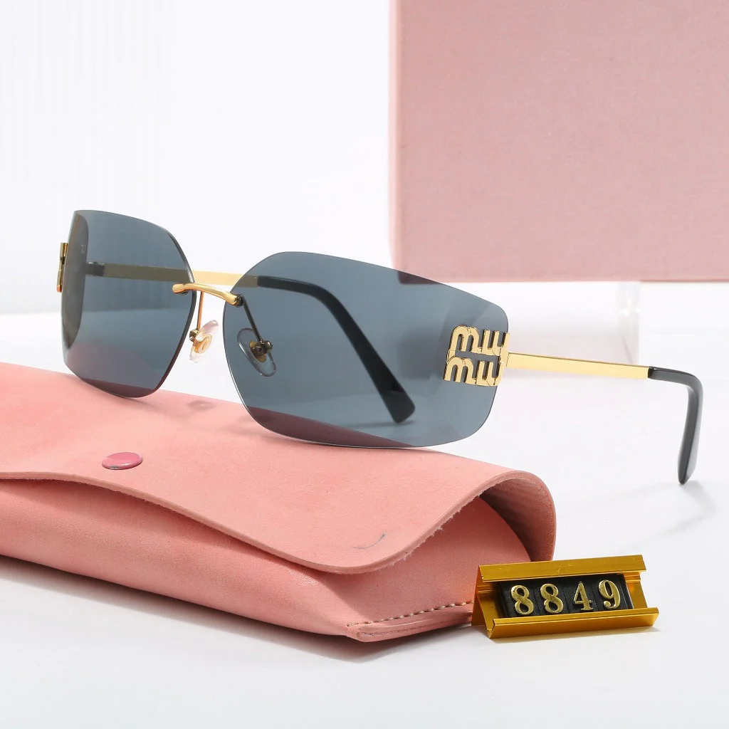 Óculos de Sol Feminino – Prada | Miu Miu – Compre 1 Leve 2 - Image 9