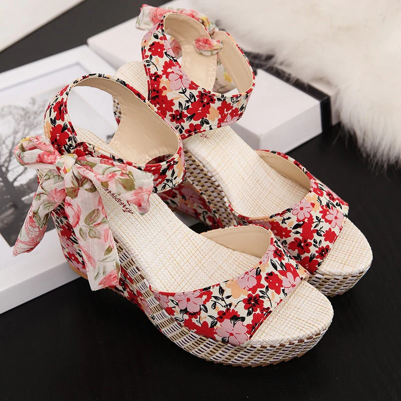 Sandália Salto Anabelle Lançamento Primavera / Verão Com Estampa Floral - Pérola + Frete Grátis - Image 4