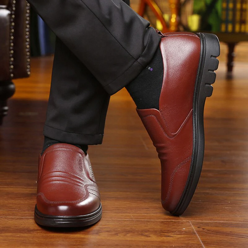 Sapato de Couro Impermeável Premium + Relógio Axis (Brinde) - Image 3